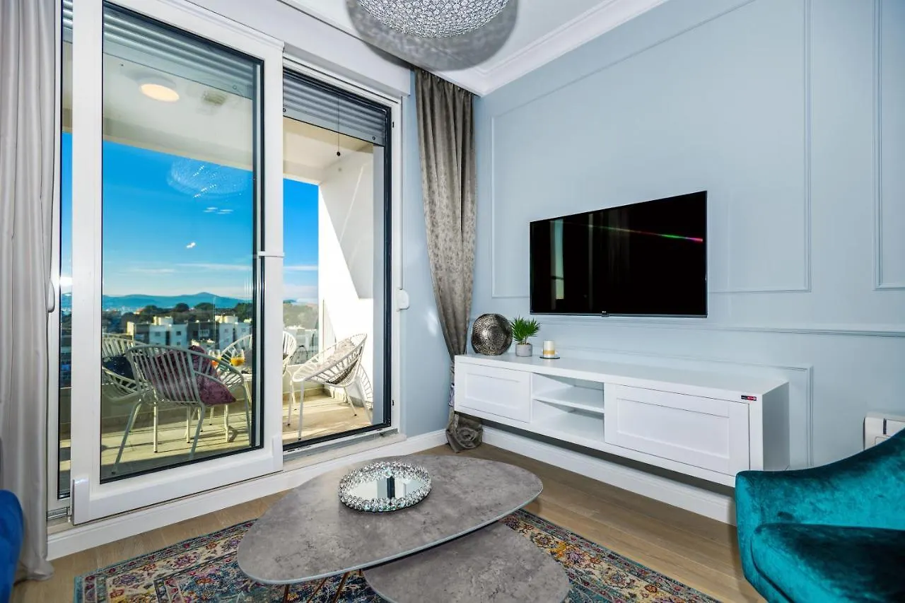 Divine Luxury Apartment Blue Croatia